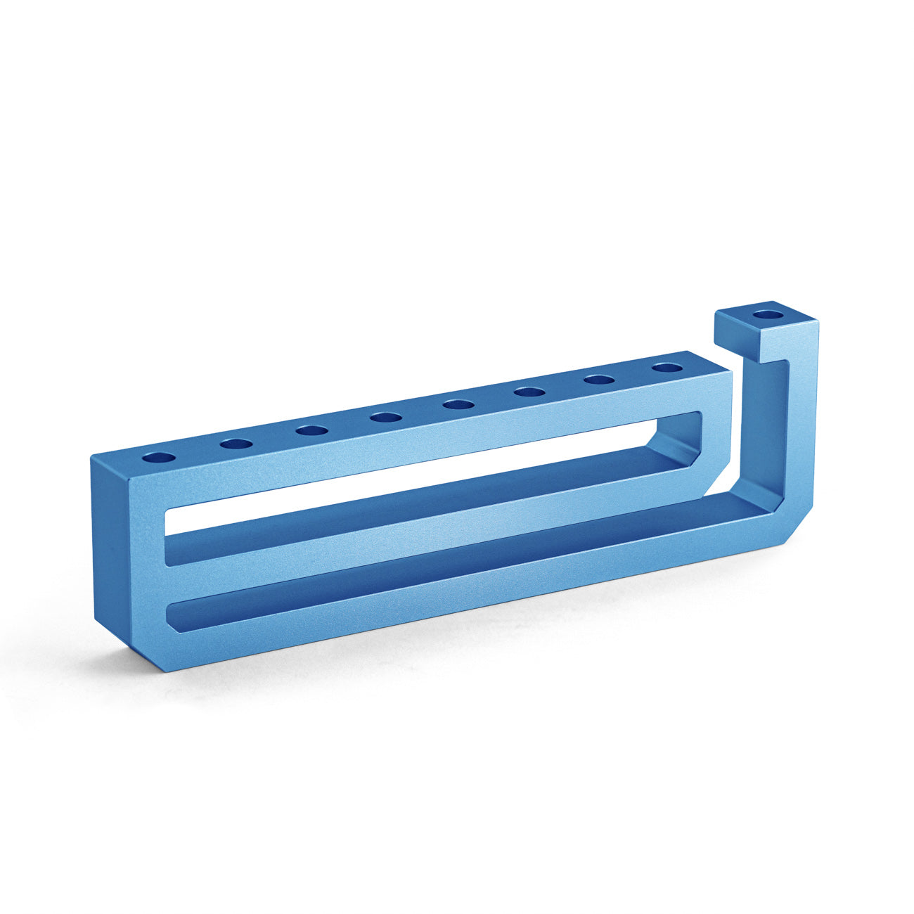 Modern Metal Hanukkah Menorah nes Minimalist Heavy Duty – detail view