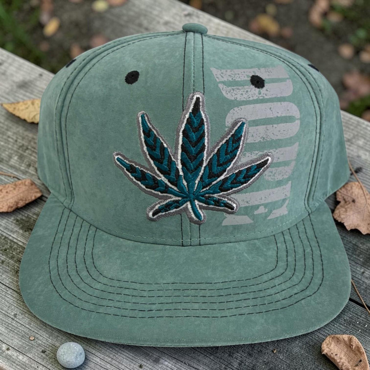 Cannabis Leaf 3D Embroidered Snapback Hat, Weed Leaf Flat Bill Cap, Marijuana Streetwear Hat, Adjustable Hip Hop Hat, Unisex Graphic Cap