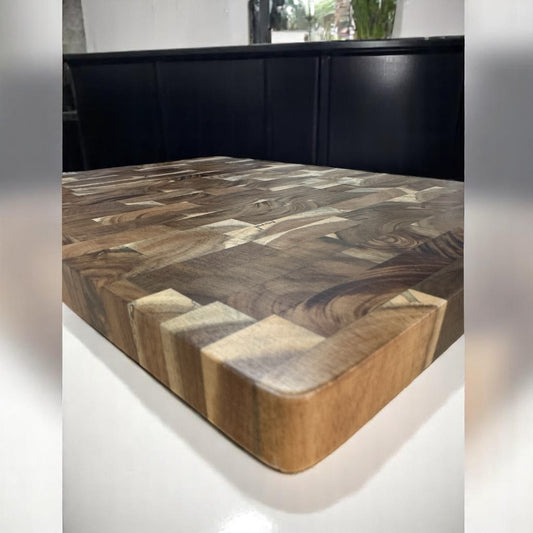 Solid Wood End Grain Challah & Cutting Board 16 x 12 x 1”– Premium Handcrafted